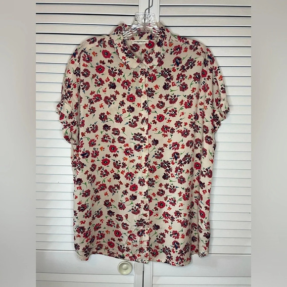 Beachlunchlounge Floral Button Down Short Sleeve Cuffed Blouse Shirt Medium EUC - Picture 3 of 10